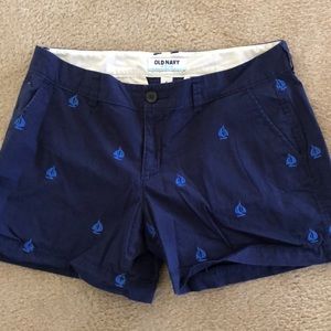 Excellent used condition old navy blue sail short